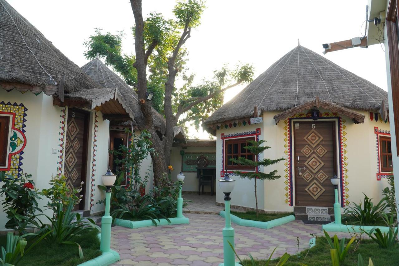 Shyam Home Stay Bhuj Dış mekan fotoğraf