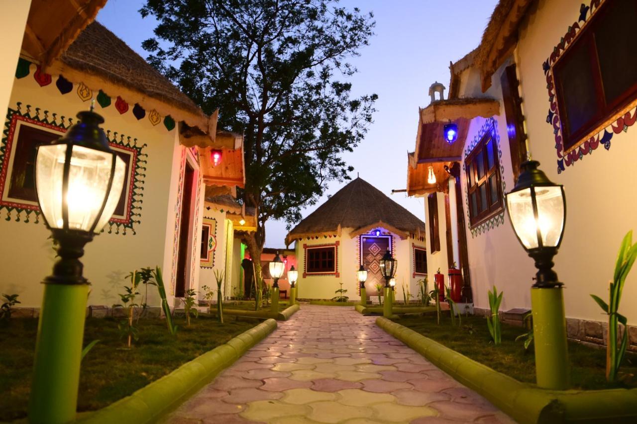 Shyam Home Stay Bhuj Dış mekan fotoğraf