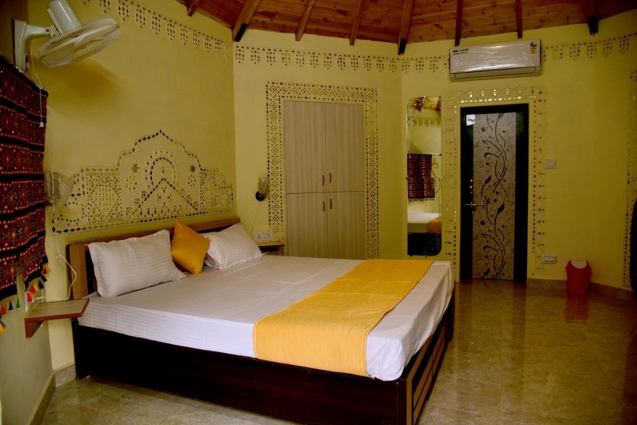 Shyam Home Stay Bhuj Dış mekan fotoğraf