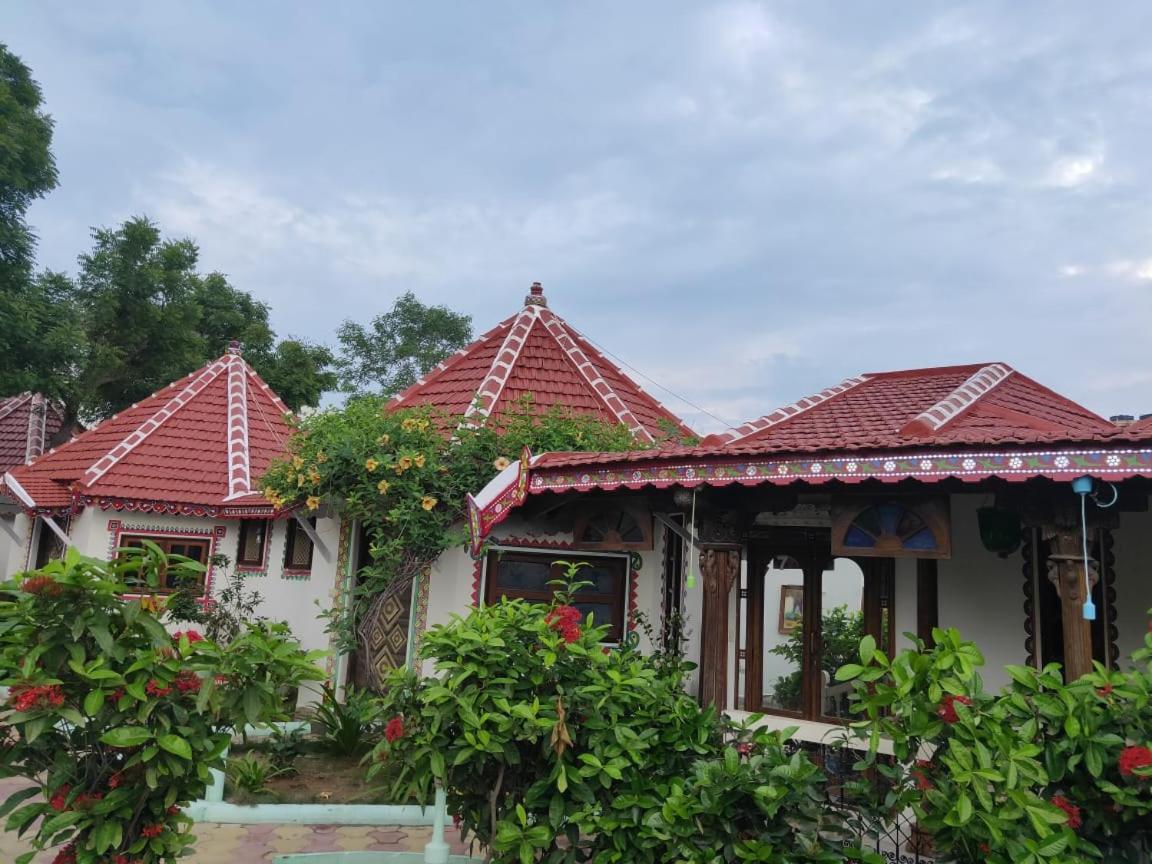 Shyam Home Stay Bhuj Dış mekan fotoğraf